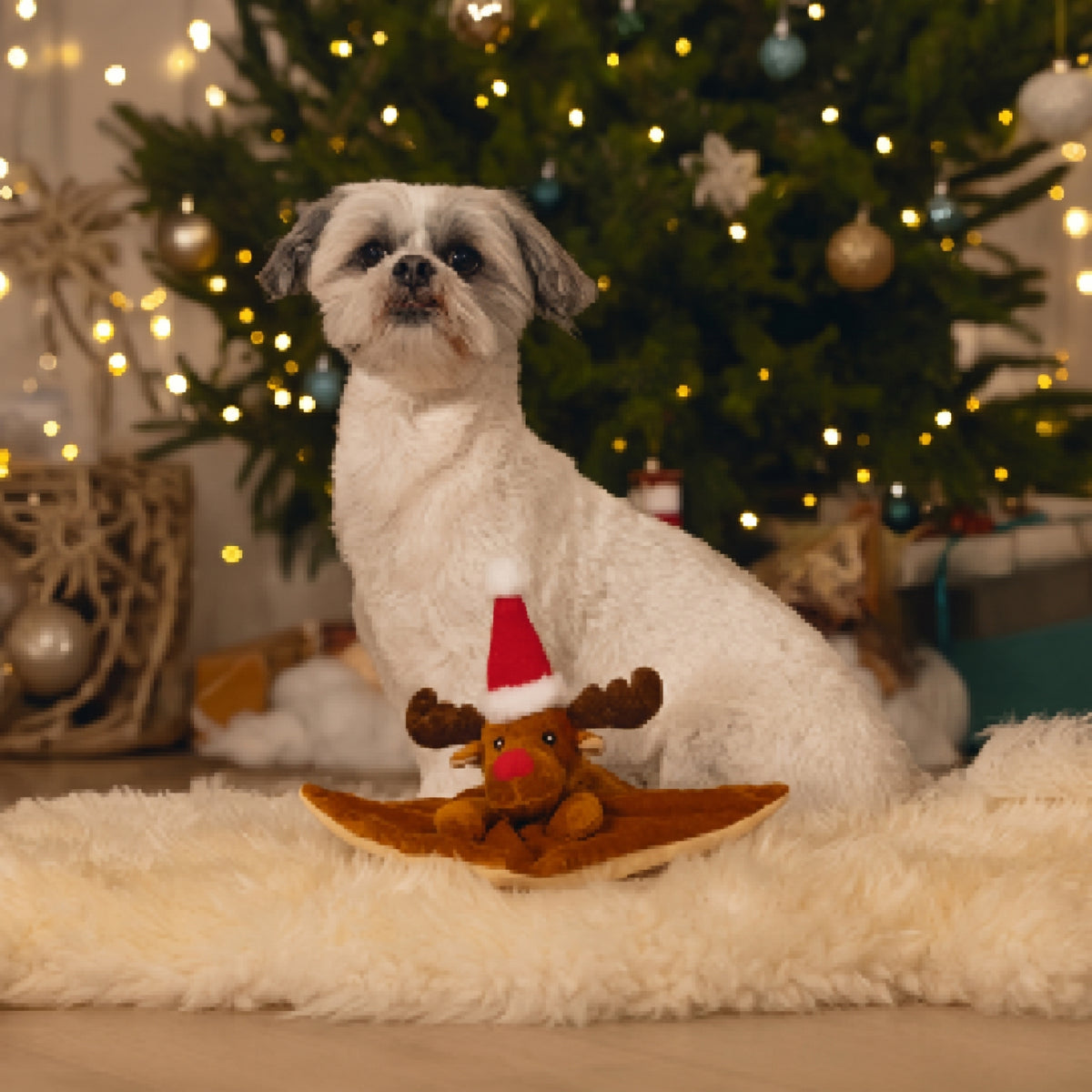 Beeztees Weihnachtskuscheltuch Rentier mit Quietscher, 21 cm