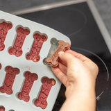TRIXIE Backmatte Silikon – Dein Helfer für gesunde Hunde-Snacks & Schleckspaß!