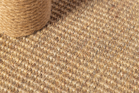 Designed By Lotte Kratzbaum Nela – Holz 56 × 56 × 124 cm braun