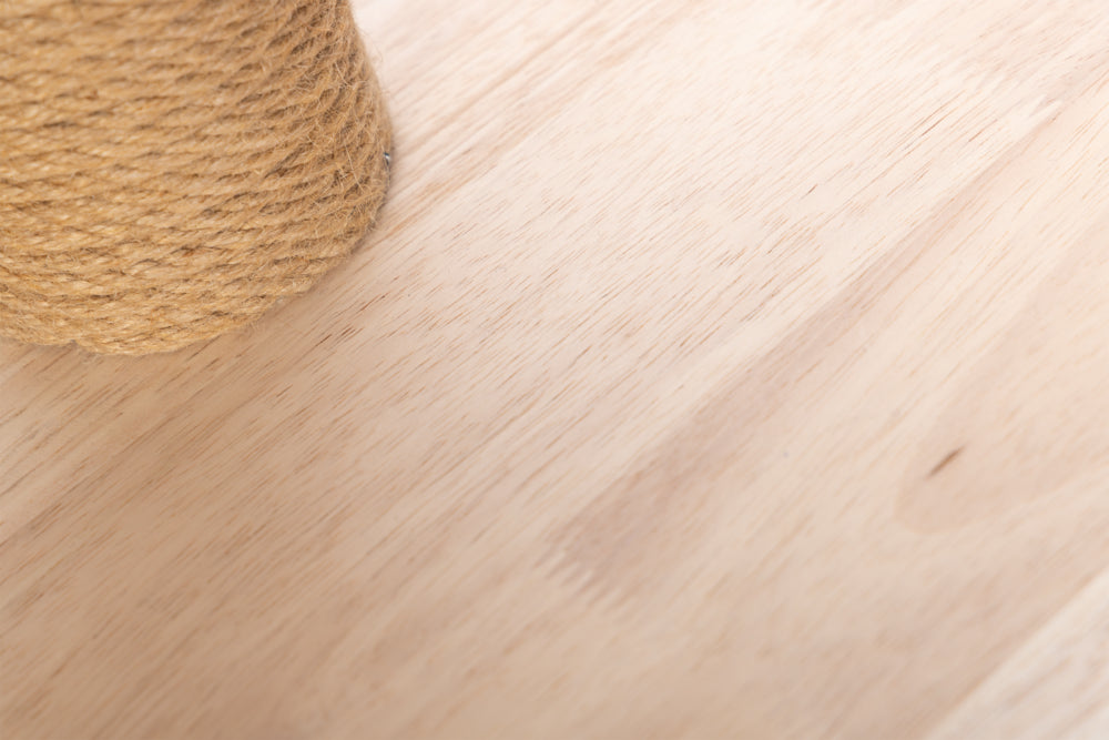 Designed By Lotte Kratzbaum Nela – Holz 56 × 56 × 124 cm braun