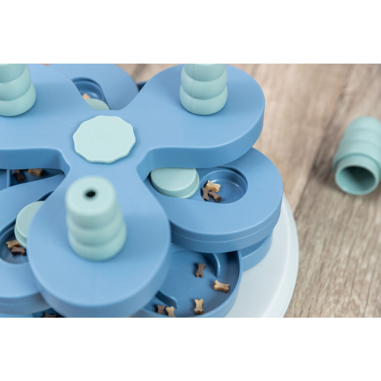 Dog Activity Strategiespiel Flower Tower für Hunde – ø 30 × 13 cm