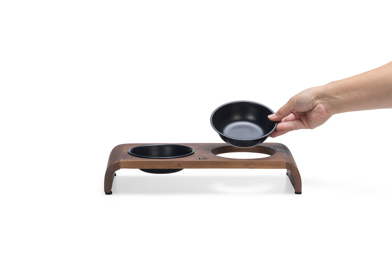 Designed By Lotte Holz Dinnerset Katze Melora – Stilvolle Futterstation aus Akazienholz