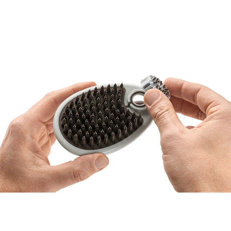 HUNTER Pflegestriegel Spa mit integrierter Shampoofunktion