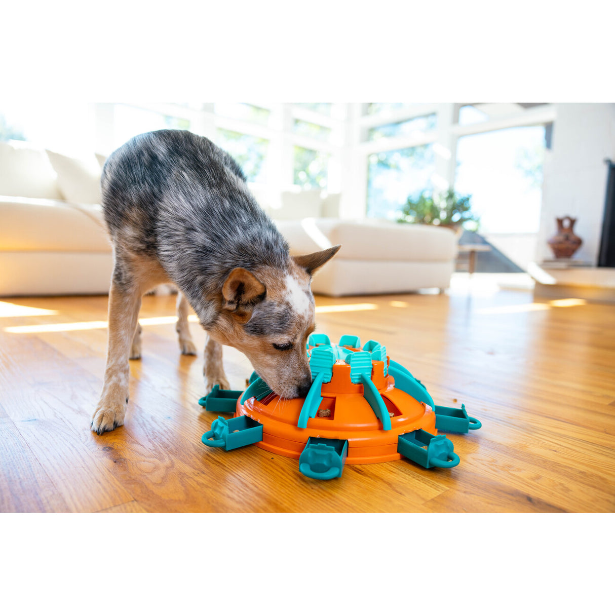 Nina Ottosson Tower of Treats Level 4