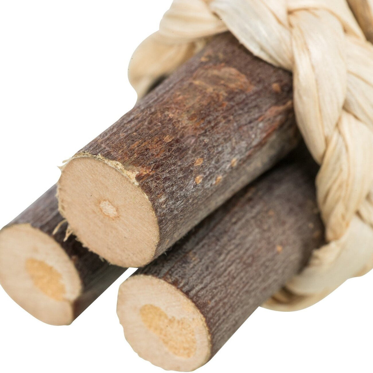 Hölzer mit Stroh